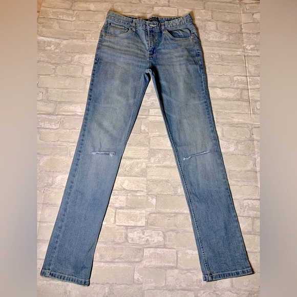 CALVIN KLEIN JEANS: BOY’S JEANS - Picture 1 of 6
